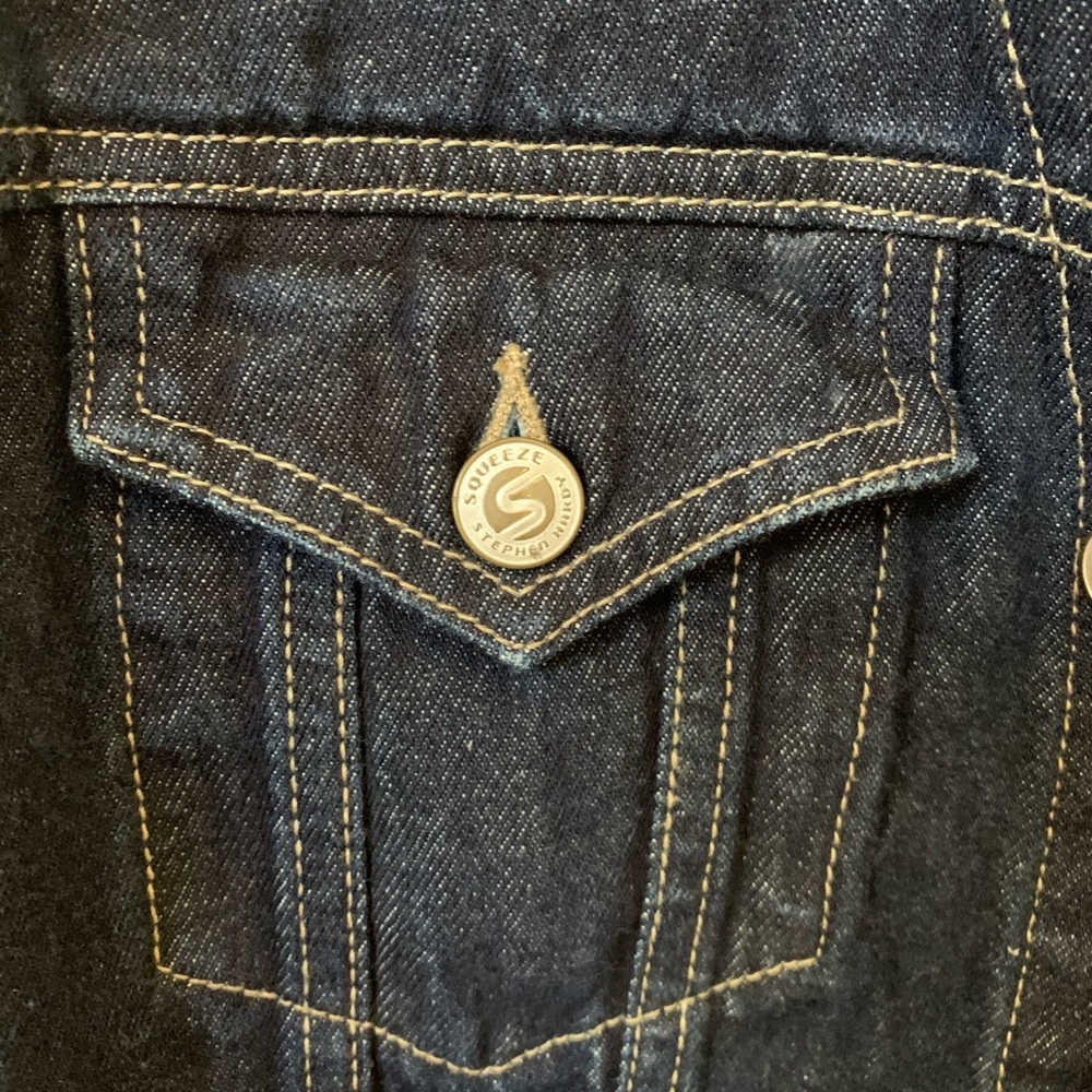 Jean jacket - Picture 2 of 4